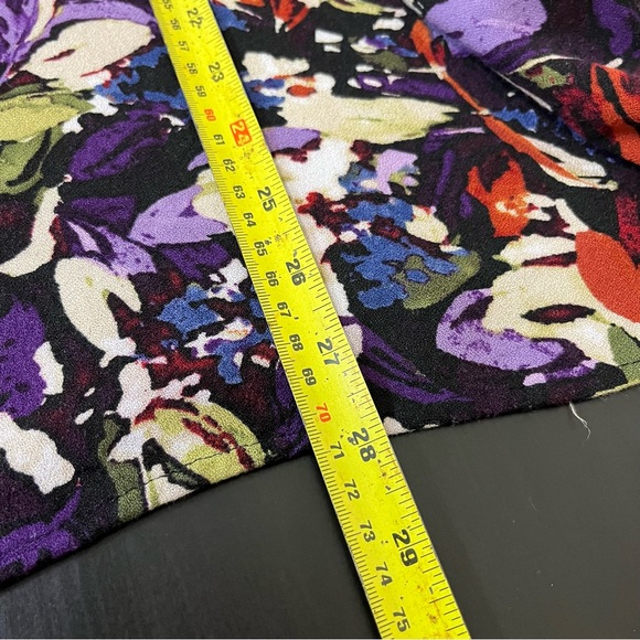 CJ Banks Floral Print V-Neck Blouse - Picture 11 of 11